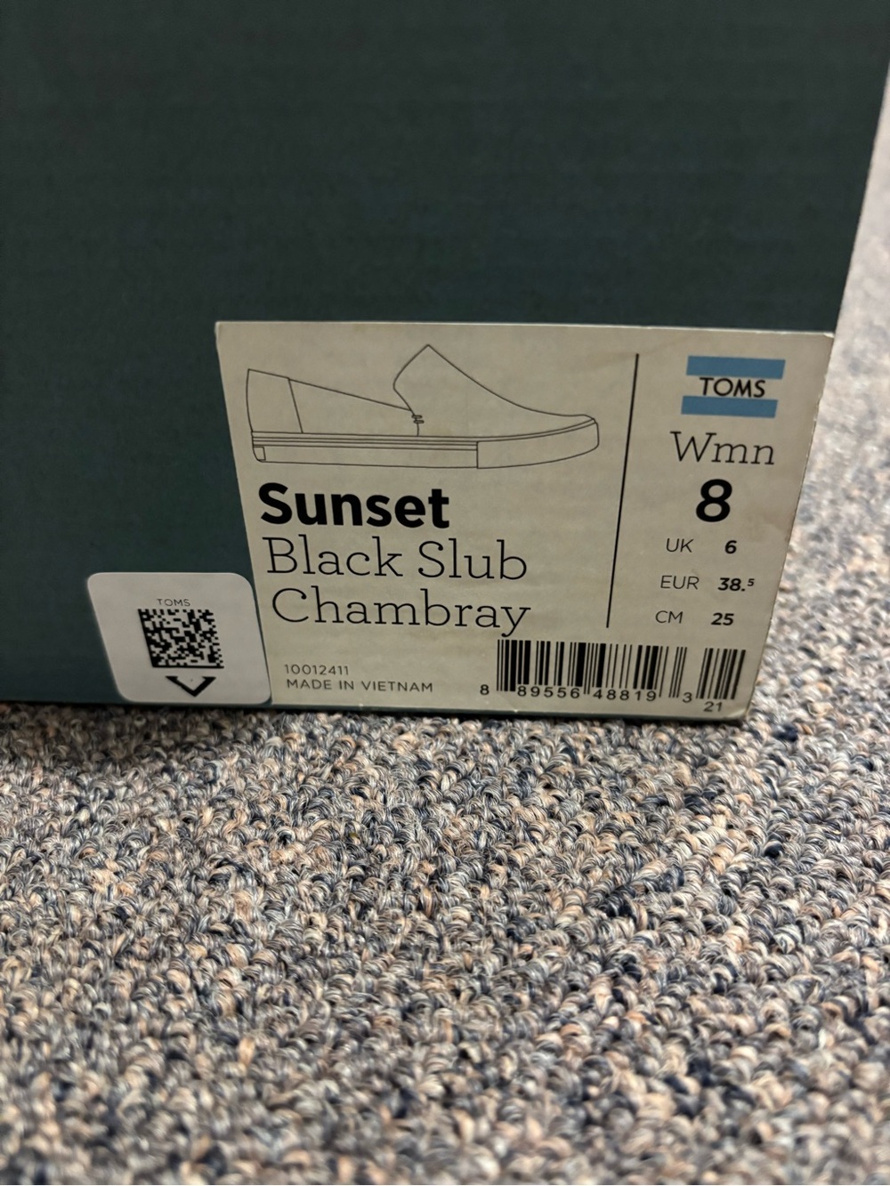 TOMS - Picture 3 of 3